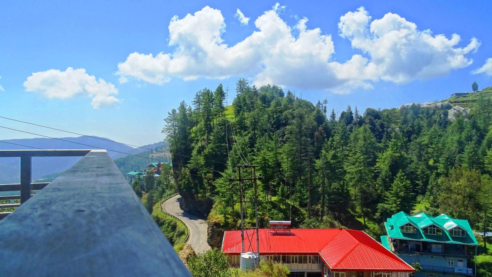 Humble Holiday Inn Kufri Simla Exterior foto